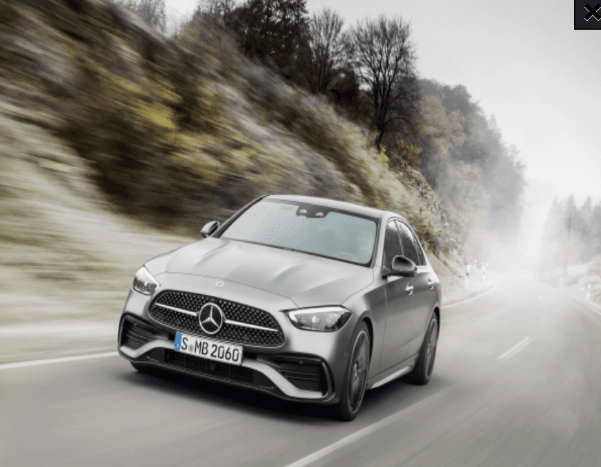 The new Mercedes-Benz C-Class: Saloon and Estate