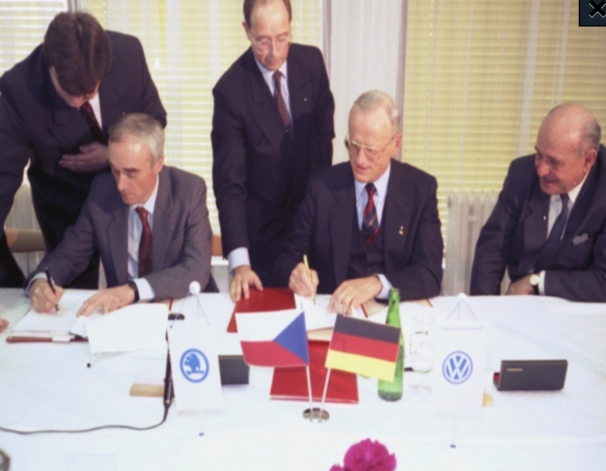 30 years of ŠKODA AUTO in the Volkswagen Group: A European economic success story