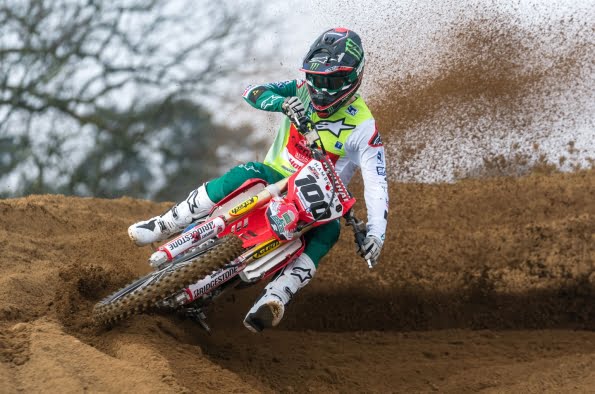 Crendon Fastrack Honda set to clean up with Muc-Off