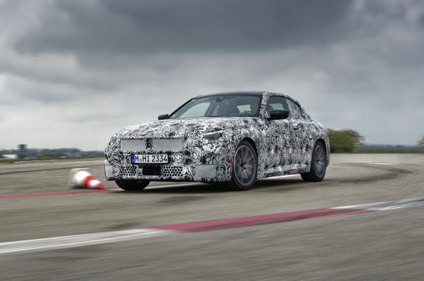 On the final straight to unique driving dynamics: The new BMW 2 Series Coupé