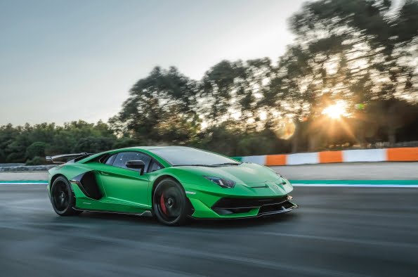 Lamborghini announces its roadmap for electrification: “Direzione Cor Tauri”